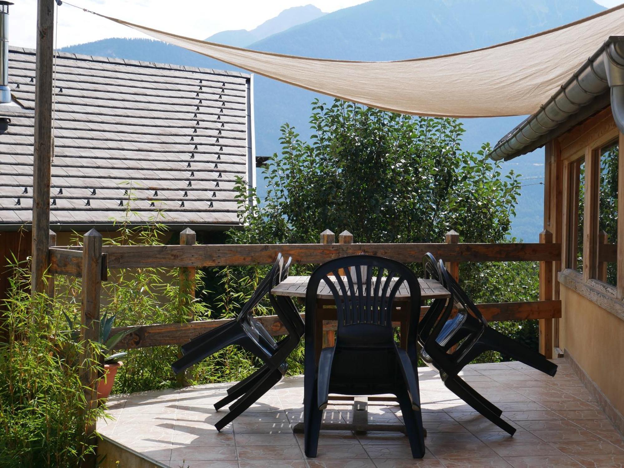 Les Jehans * Chateauroux-les-Alpes